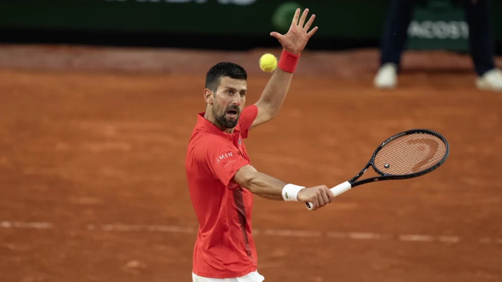 French Open Midterm Grades: Top Seeds Soar, Former No. 1 Stumbles at Roland Garros