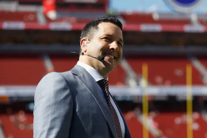 Adam Schefter Had 1-Word Reaction To Dak Prescott's Family Announcement